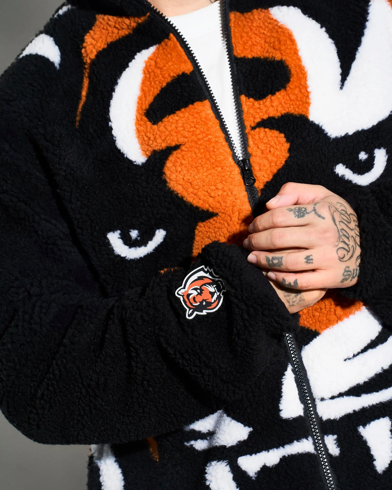 Cincinnati Bengals Big Logo Sherpa Jacket