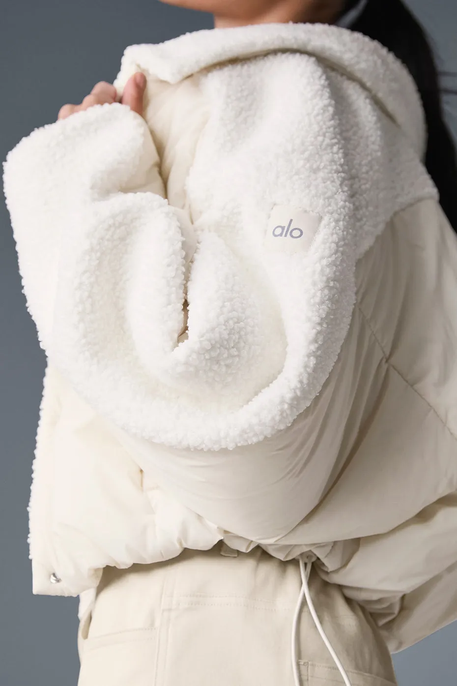 Sherpa Cozy Escape Puffer - Ivory/Ivory