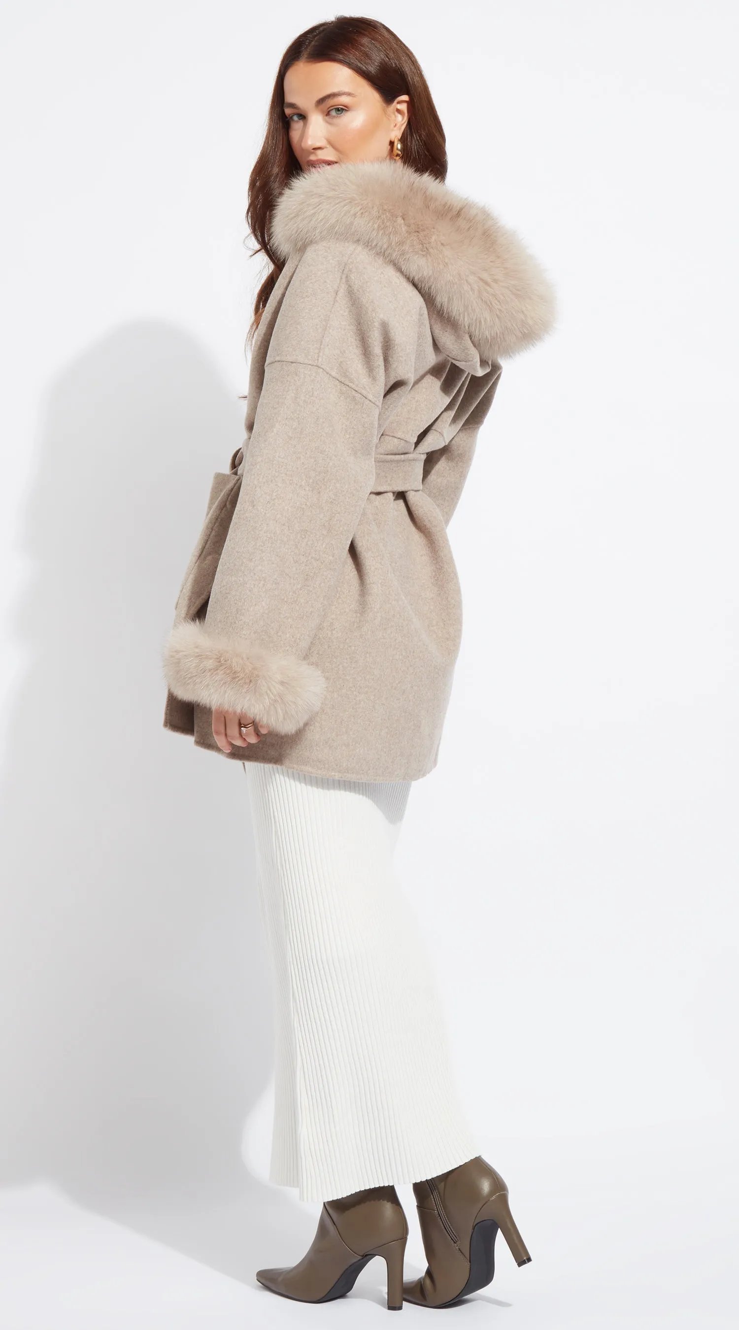 The London Cashmere & Fur Cuffed Belted Coat - Taupe