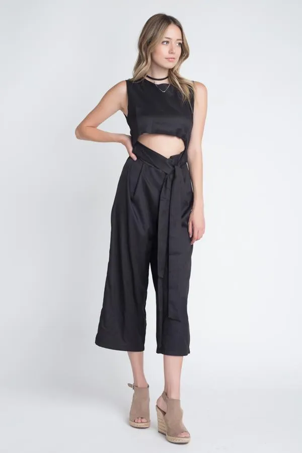 Women's Sleeveless Tie Jumpsuit with Slit