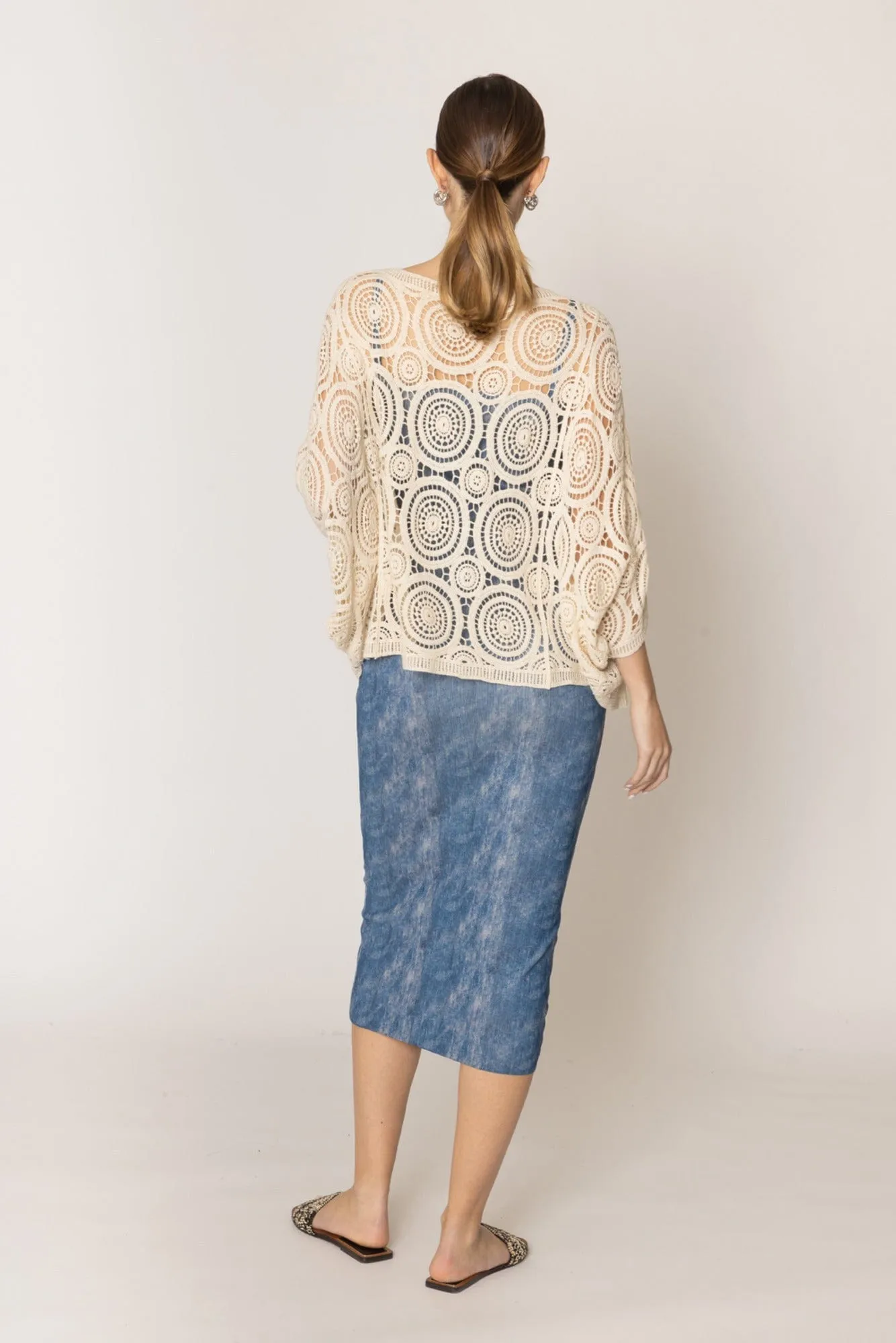 ZLC410054 Nia Geometric Circle Pattern Crochet Cropped Cardigan/Kimono