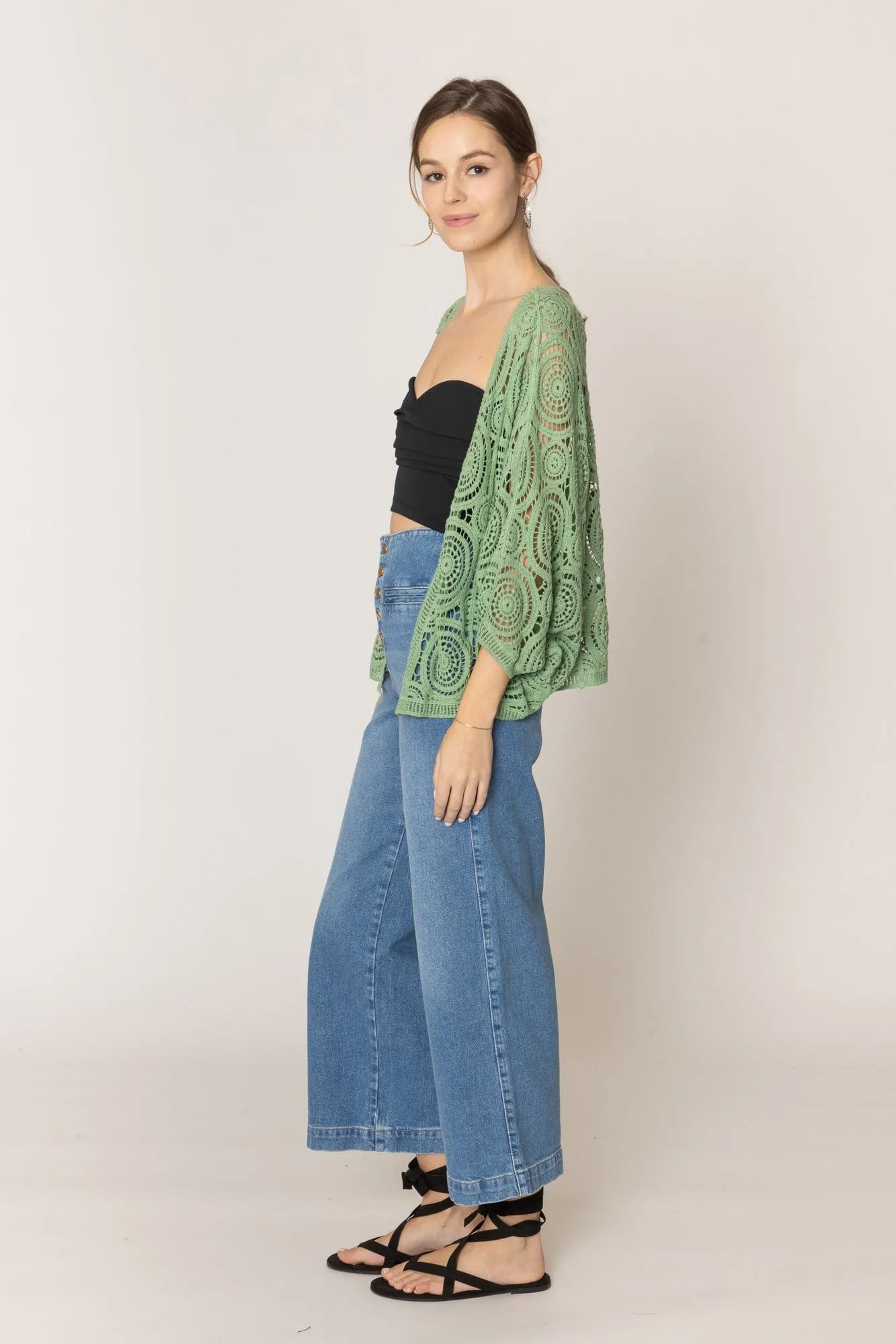 ZLC410054 Nia Geometric Circle Pattern Crochet Cropped Cardigan/Kimono